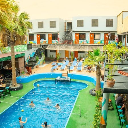 Wild Rover Huacachina Ика Экстерьер фото